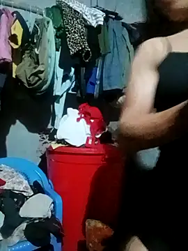  Keisa pussy online show from May 6, 2026, 9:42 pm