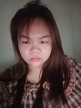 Truxcy1 online show from June 11, 2026, 3:04 am