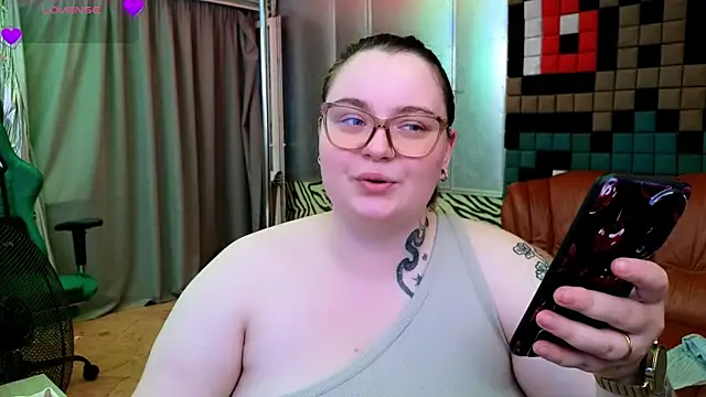 CatherineClaire online show from July 24, 2026, 4:16 pm