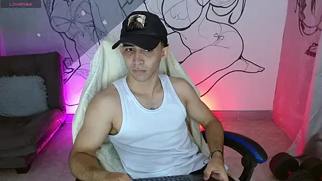 caius bigcock1 online show from May 27, 2026, 12:35 pm