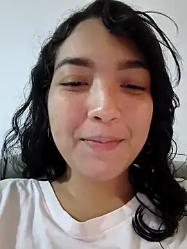 Thanilopera online show from May 5, 2026, 7:11 pm