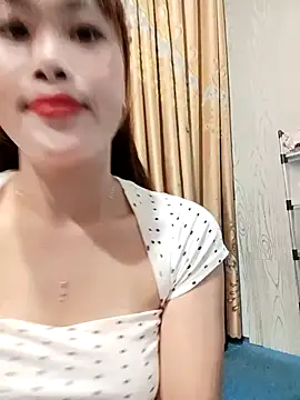 Snapshot of Ly-sexyy chatting on June 9, 2026, 11:00 am Ly-sexyy online show from June 9, 2026, 11:00 am