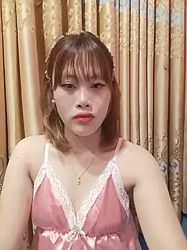 Snapshot of Ly-sexyy chatting on June 19, 2026, 5:39 pm Ly-sexyy online show from June 19, 2026, 5:39 pm