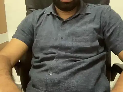 chocolateboy1988 online show from April 21, 2026, 7:14 am