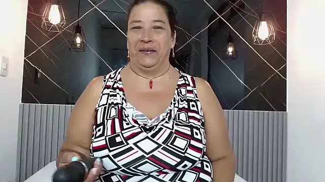 BarbaraGraf online show from June 19, 2026, 12:09 pm