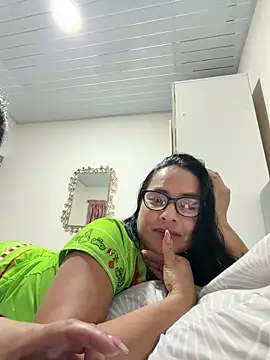 rosesaenz online show from April 22, 2026, 2:58 am