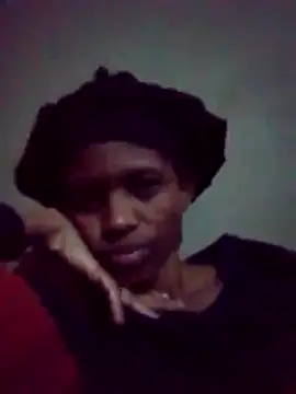 YourHarryBae online show from April 24, 2026, 4:20 pm