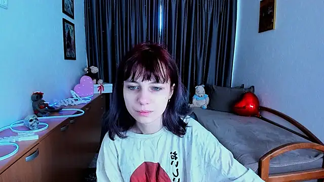 Snapshot of MiniLysii chatting on May 28, 2026, 5:38 am MiniLysii online show from May 28, 2026, 5:38 am