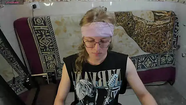 Jinnbooky online show from August 2, 2026, 4:49 pm