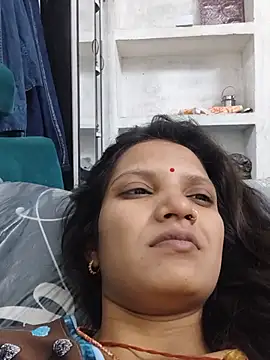 Snapshot of SS_sanjna chatting on June 24, 2026, 4:44 am SS sanjna online show from June 24, 2026, 4:44 am