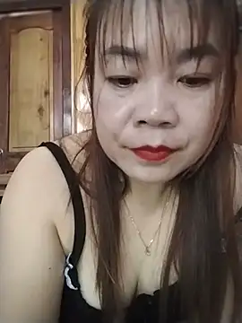 Snapshot of Squirt107 chatting on July 16, 2026, 3:23 am Squirt107 online show from July 16, 2026, 3:23 am