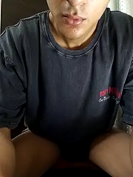 skinny raj online show from May 16, 2026, 8:07 pm