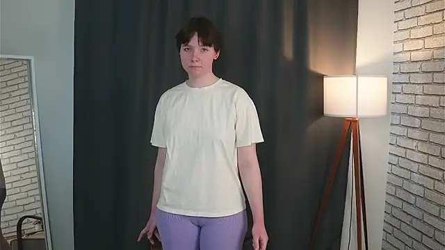 HongLuker online show from April 24, 2026, 5:10 am