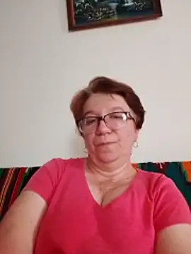 KetQueen101 online show from June 5, 2026, 12:33 pm
