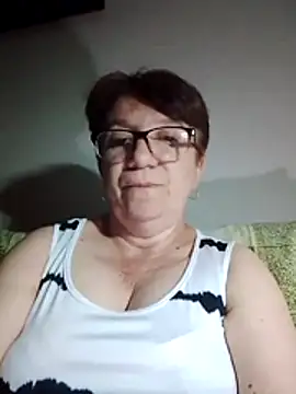 Snapshot of KetQueen101 chatting on July 10, 2026, 9:06 pm KetQueen101 online show from July 10, 2026, 9:06 pm