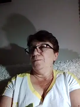 Snapshot of KetQueen101 chatting on July 24, 2026, 9:24 pm KetQueen101 online show from July 24, 2026, 9:24 pm