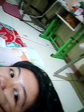 Rosejean online show from April 23, 2026, 6:10 pm