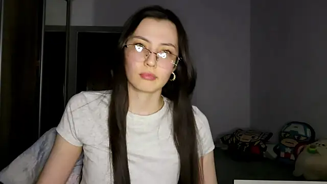 AshleyTropiano online show from May 19, 2026, 4:24 pm