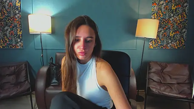 Snapshot of NicoleWells22 chatting on May 15, 2026, 3:57 am NicoleWells22 online show from May 15, 2026, 3:57 am