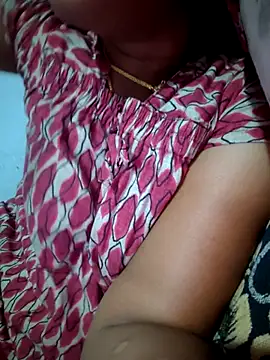 Tamil Hot HoneyBee online show from August 5, 2026, 11:46 am
