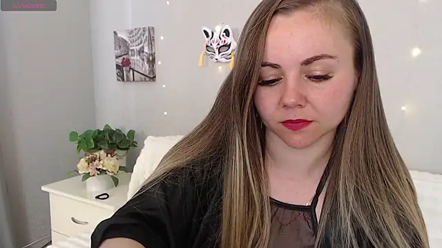 Snapshot of MeryCheris chatting on May 6, 2026, 2:11 pm MeryCheris online show from May 6, 2026, 2:11 pm