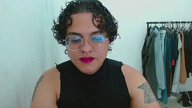 Diane exotic online show from May 14, 2026, 10:27 pm