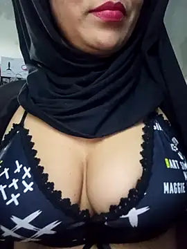 nadia  abaud online show from January 6, 2025, 1:42 am