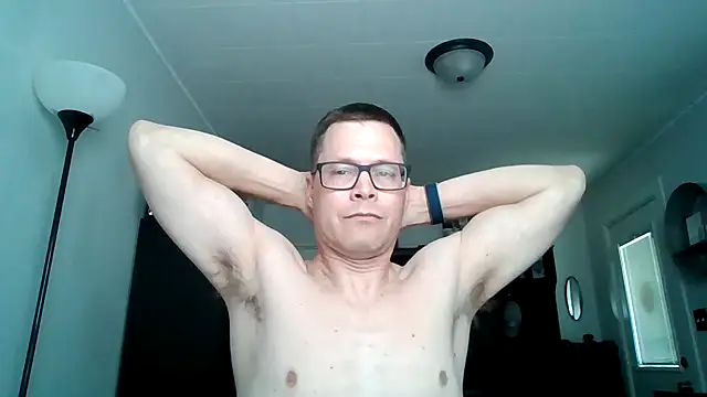 dadbod847364 online show from May 11, 2026, 7:55 pm