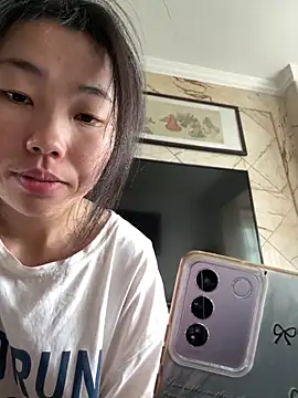 XIAOnaimao-001 online show from May 28, 2026, 5:27 am