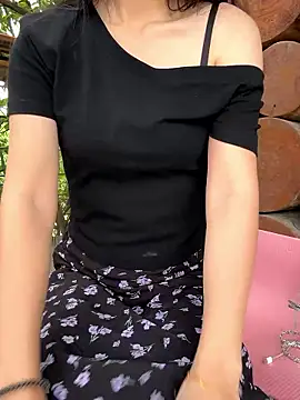 XIAOnaimao-001 online show from June 8, 2026, 7:20 am