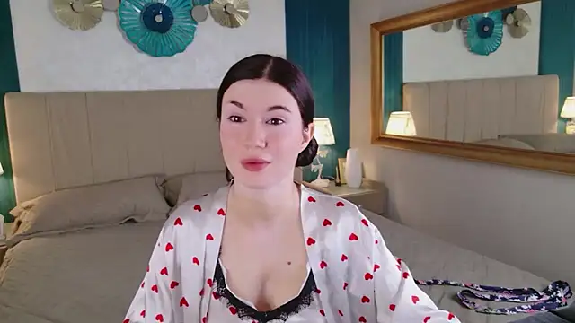Gina lima online show from June 14, 2026, 9:06 pm