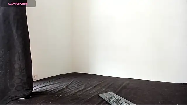 liammendoza98 online show from June 5, 2026, 2:56 pm