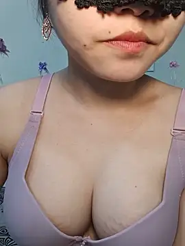 silkyhairs online show from June 10, 2026, 5:28 am