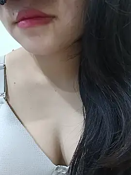 silkyhairs online show from June 21, 2026, 5:54 am