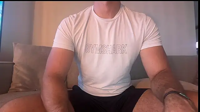 Snapshot of gymshrk chatting on July 30, 2026, 5:17 am gymshrk online show from July 30, 2026, 5:17 am