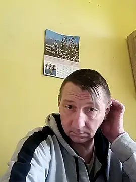 Sergejj86 online show from April 28, 2026, 8:52 am