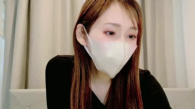 momoka  o0 online show from May 9, 2026, 7:02 am