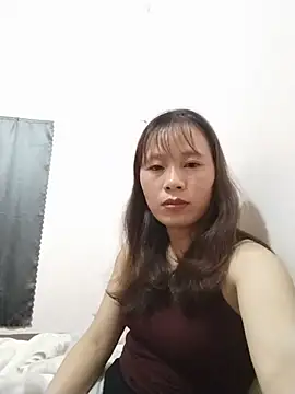 Snapshot of -Natina- chatting on July 11, 2026, 3:15 pm -Natina- online show from July 11, 2026, 3:15 pm