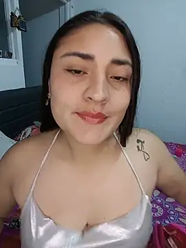 Snapshot of -brendda- chatting on June 17, 2026, 1:30 am -brendda- online show from June 17, 2026, 1:30 am