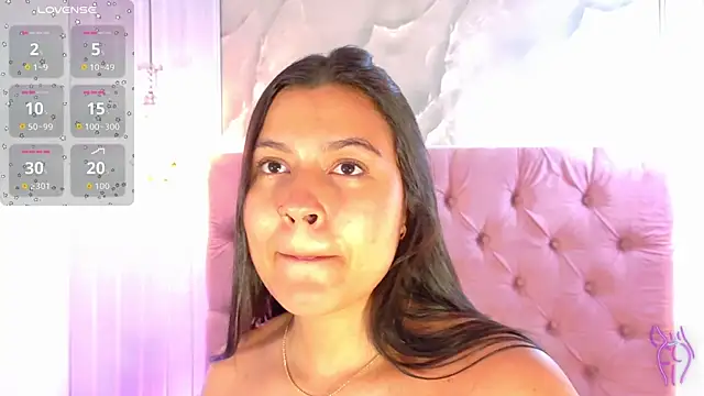 RenataPeach online show from June 21, 2026, 3:20 am