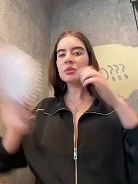 Lili of sin online show from June 18, 2026, 5:51 am