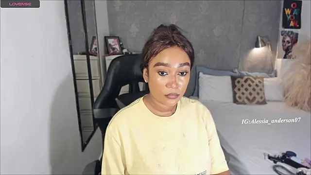 alessia anderson online show from September 11, 2025, 12:33 am