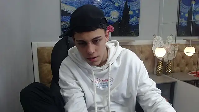 Ethanx18  online show from May 14, 2026, 3:46 am