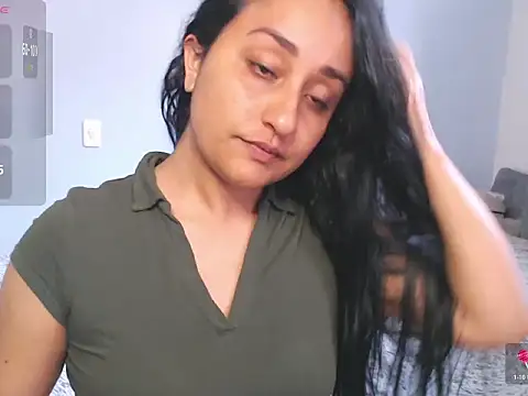 Snapshot of erotic_lov chatting on May 12, 2026, 8:39 pm erotic lov online show from May 12, 2026, 8:39 pm