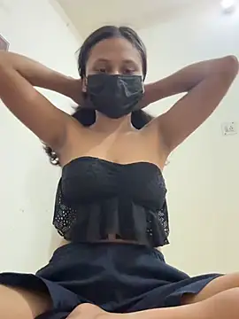 sassyygurl online show from June 26, 2026, 5:39 pm