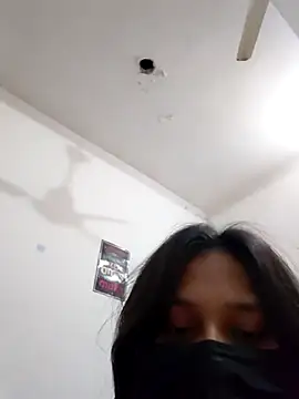 sassyygurl online show from June 27, 2026, 5:29 pm
