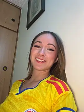 Hannah Lane online show from June 18, 2026, 2:01 am