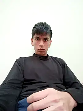 Luctravieso online show from April 28, 2026, 7:30 pm