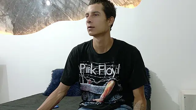cameronsilverman online show from June 15, 2026, 9:06 pm