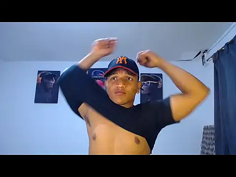 Ian Arcia online show from May 24, 2026, 12:48 am